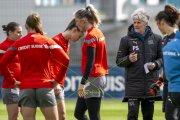 TRAINING SCHWEIZ