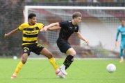 YB - XAMAX