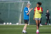 FRAUEN NATIONALMANNSCHAFT