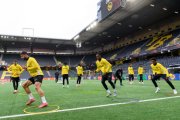TRAINING YB