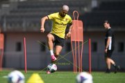 TRAINING YB