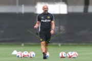 TRAINING YB