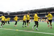 TRAINING YB