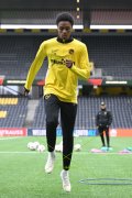 TRAINING YB