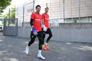 TRAINING YB