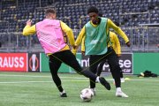 TRAINING YB
