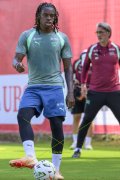 TRAINING SCHWEIZ