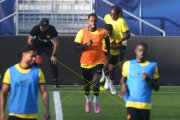 TRAINING YB