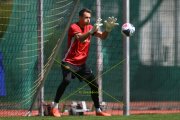 TRAINING YB