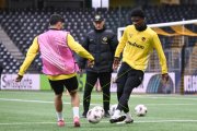 TRAINING YB