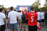 PUBLIC VIEWING BERN
