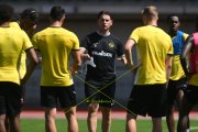 TRAINING YB