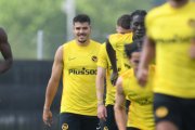 TRAINING YB