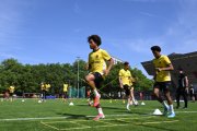 TRAINING YB