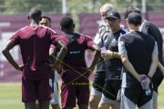 TRAINING SERVETTE