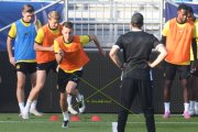 TRAINING YB