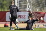 SCHWEIZ FRAUEN TRAINING