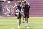TRAINING SERVETTE