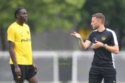 TRAINING YB