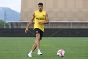 TRAINING YB