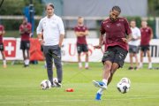 SCHWEIZ TRAINING