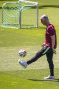 SCHWEIZ TRAINING