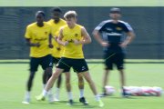 TRAINING YB