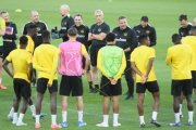TRAINING YB