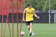 TRAINING YB