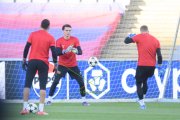 TRAINING YB