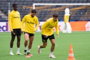 TRAINING YB