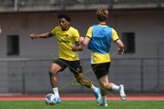 TRAINING YB