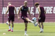 TRAINING SERVETTE