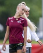 TRAINING SCHWEIZ
