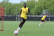 TRAINING YB