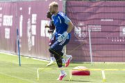 TRAINING SERVETTE