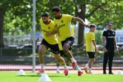 TRAINING YB