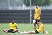 TRAINING YB