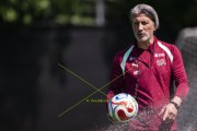 SCHWEIZ TRAINING