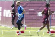TRAINING SERVETTE