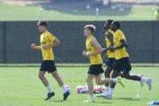 TRAINING YB
