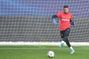 TRAINING YB