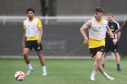 TRAINING YB