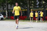TRAINING YB